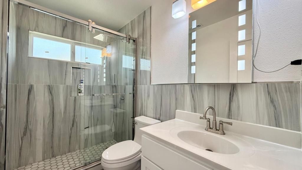 Image 15 of property listing at 1367 Hubbard Avenue, San Leandro, CA 94579