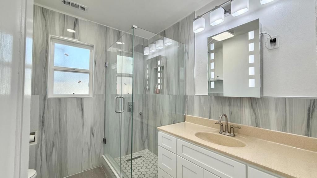 Image 34 of property listing at 1367 Hubbard Avenue, San Leandro, CA 94579