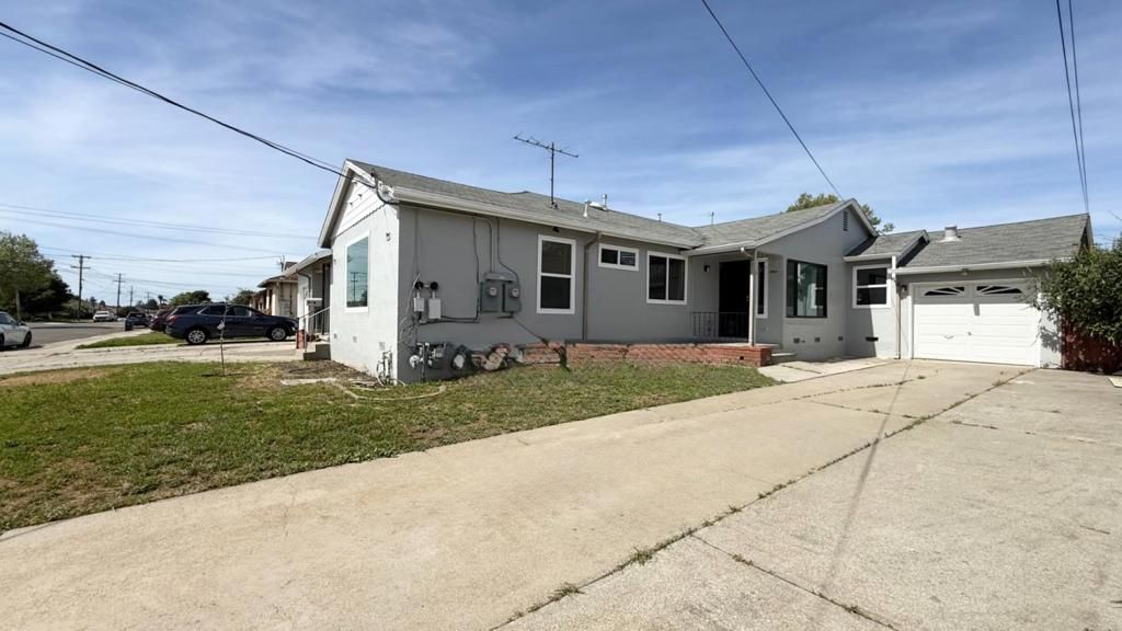 Image 4 of property listing at 1367 Hubbard Avenue, San Leandro, CA 94579