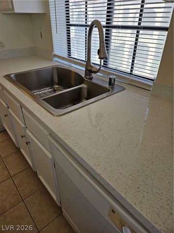 4713 Nara Vista Way 203, Las Vegas, NV 89103