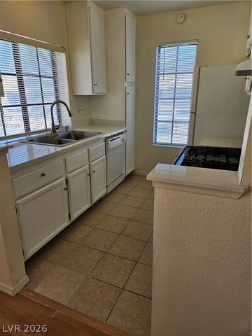 4713 Nara Vista Way 203, Las Vegas, NV 89103
