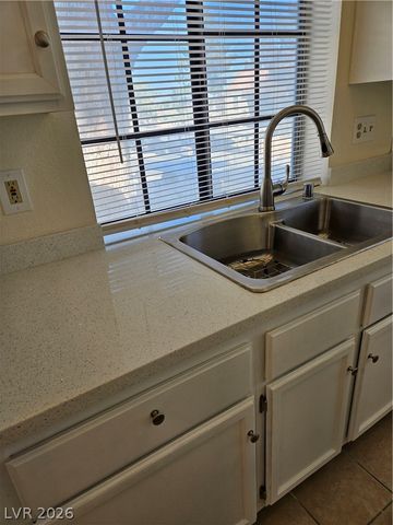 4713 Nara Vista Way 203, Las Vegas, NV 89103