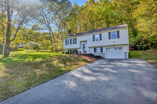 14 Indian Path, Grafton, MA 01536