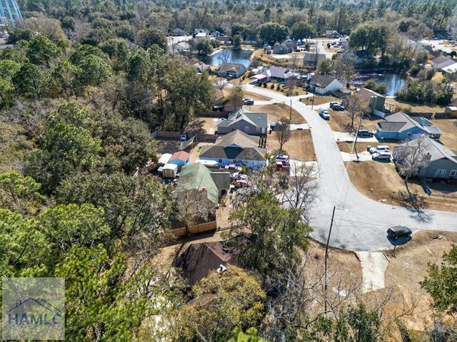 1336 Forest Lake Drive, Hinesville, GA 31313