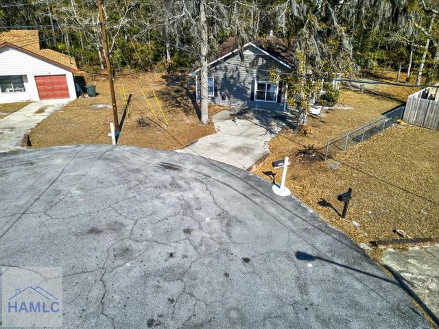 1336 Forest Lake Drive, Hinesville, GA 31313