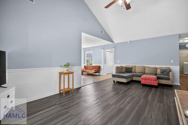 1336 Forest Lake Drive, Hinesville, GA 31313