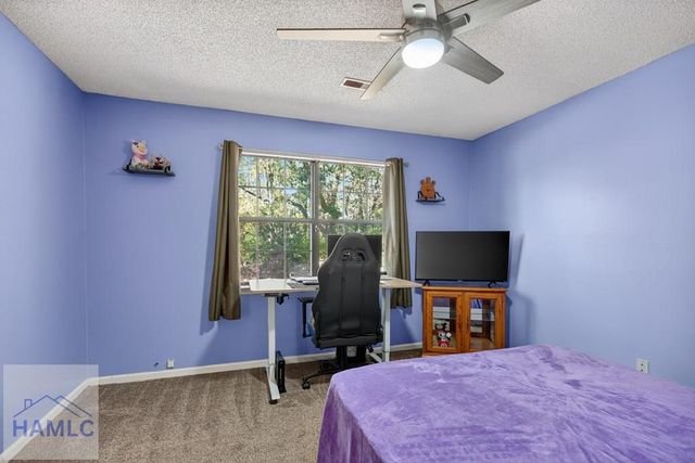 1336 Forest Lake Drive, Hinesville, GA 31313