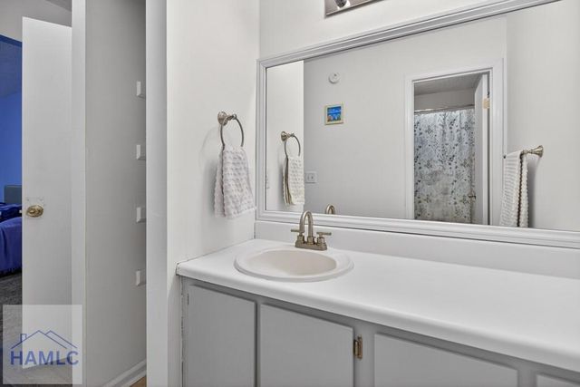 1336 Forest Lake Drive, Hinesville, GA 31313