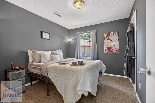 1336 Forest Lake Drive, Hinesville, GA 31313