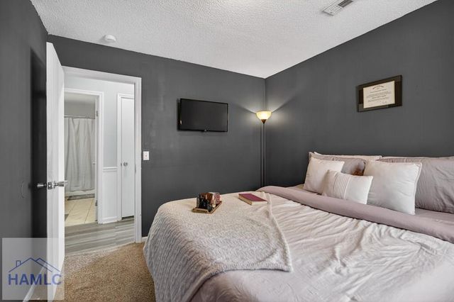 1336 Forest Lake Drive, Hinesville, GA 31313