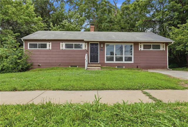 7900 Longview Road, Kansas City, MO 64134