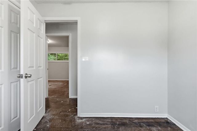 7900 Longview Road, Kansas City, MO 64134