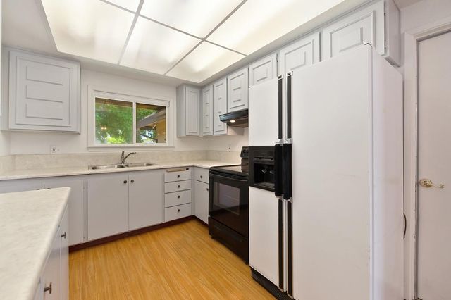 5530 Seyferth Way, Sacramento, CA 95823