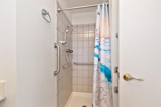 5530 Seyferth Way, Sacramento, CA 95823