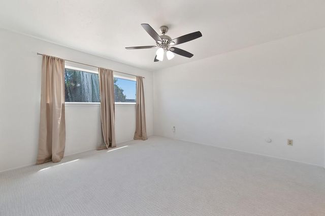 5530 Seyferth Way, Sacramento, CA 95823