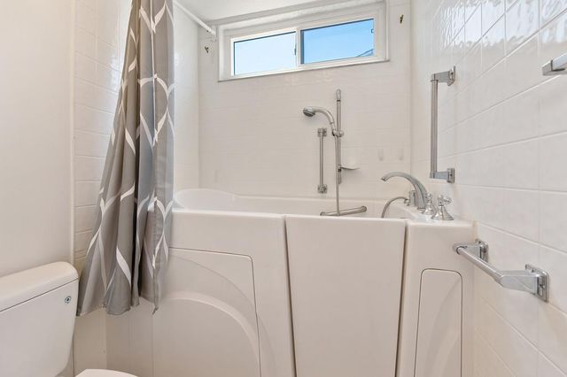 5530 Seyferth Way, Sacramento, CA 95823