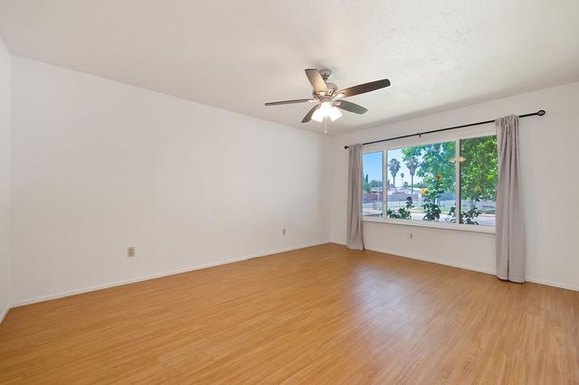 5530 Seyferth Way, Sacramento, CA 95823