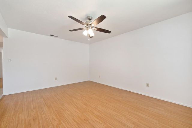 5530 Seyferth Way, Sacramento, CA 95823