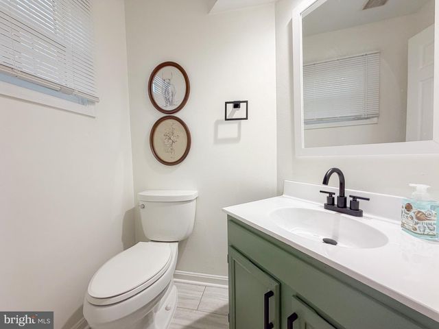 12821 MILL BROOK CT, Woodbridge, VA 22192