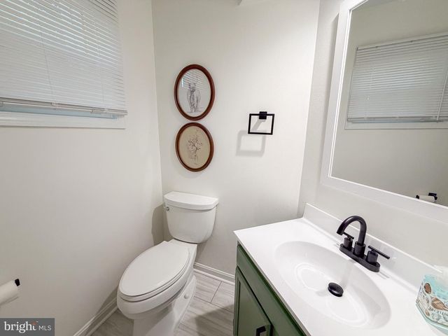 12821 MILL BROOK CT, Woodbridge, VA 22192