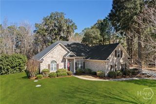 99 Mcgregor Circle, Richmond Hill, GA 31324