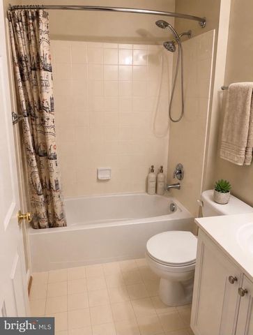 8517 BARROW FURNACE LN, Lorton, VA 22079