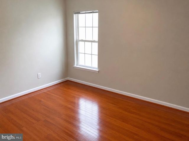 8517 BARROW FURNACE LN, Lorton, VA 22079
