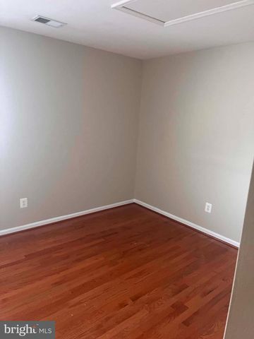 8517 BARROW FURNACE LN, Lorton, VA 22079