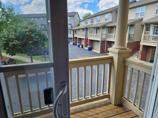 3041 Barclay Way, Ann Arbor, MI 48105