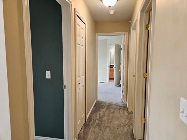 3041 Barclay Way, Ann Arbor, MI 48105