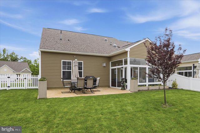 19536 COSMOS ST, Hagerstown, MD 21742