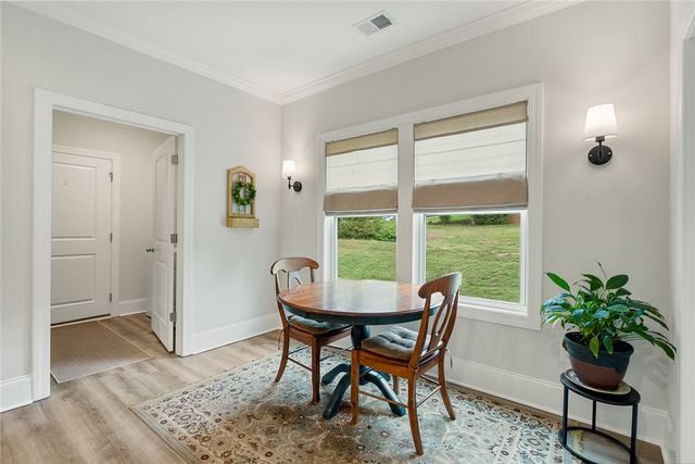 2609 Dog Leg Lane, Seneca, SC 29678