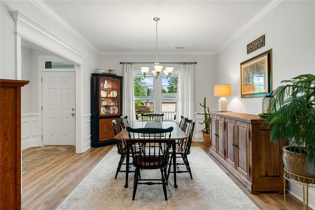 2609 Dog Leg Lane, Seneca, SC 29678