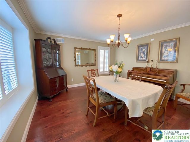 2980 Sheffield Drive, Emmaus Boro, PA 18049