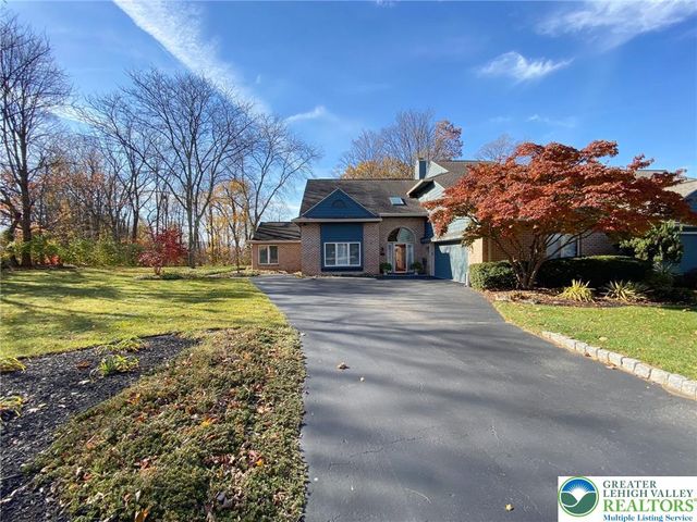 2980 Sheffield Drive, Emmaus Boro, PA 18049