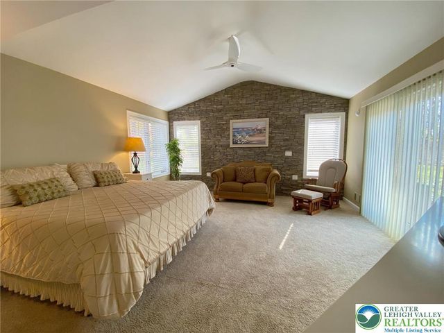 2980 Sheffield Drive, Emmaus Boro, PA 18049