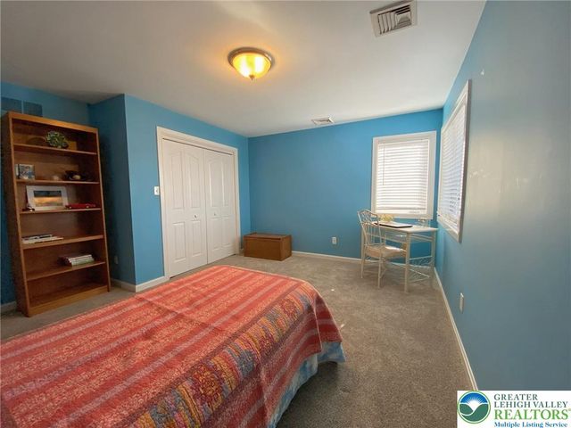 2980 Sheffield Drive, Emmaus Boro, PA 18049