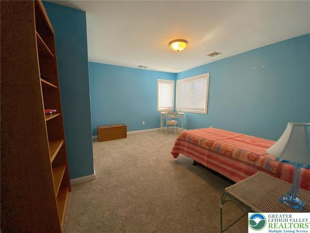 2980 Sheffield Drive, Emmaus Boro, PA 18049