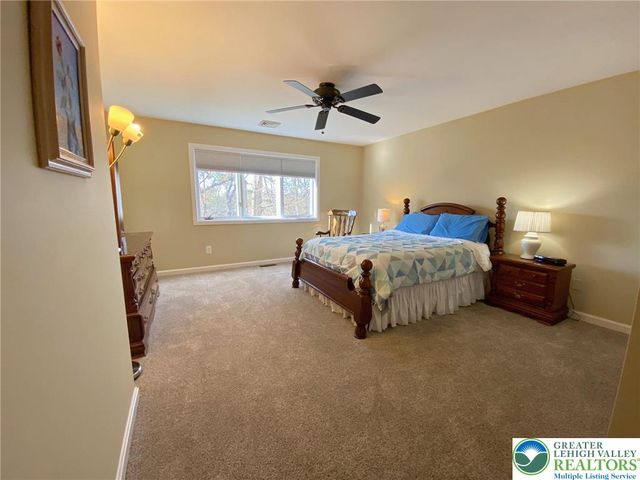 2980 Sheffield Drive, Emmaus Boro, PA 18049