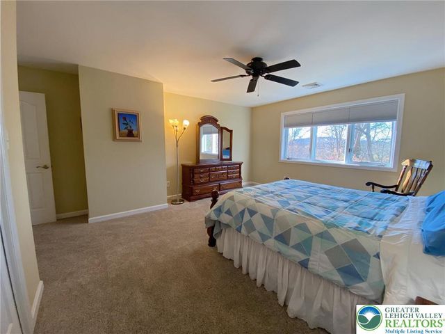 2980 Sheffield Drive, Emmaus Boro, PA 18049