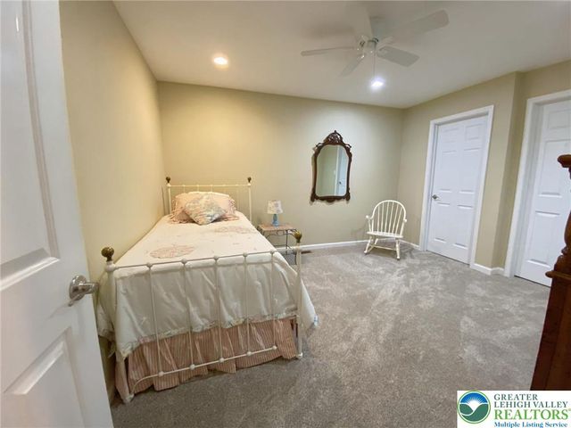 2980 Sheffield Drive, Emmaus Boro, PA 18049