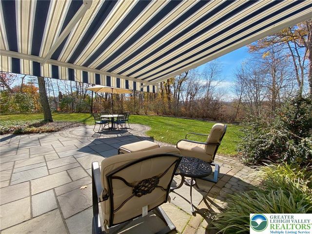 2980 Sheffield Drive, Emmaus Boro, PA 18049