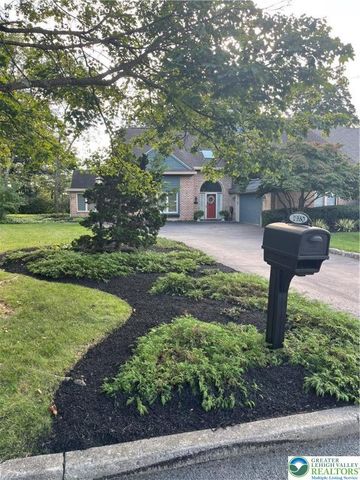 2980 Sheffield Drive, Emmaus Boro, PA 18049