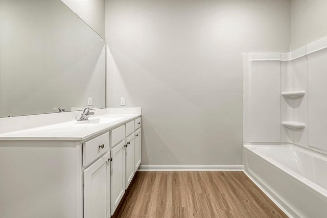 8207 Burnt Orchid Drive, Houston, TX 77016