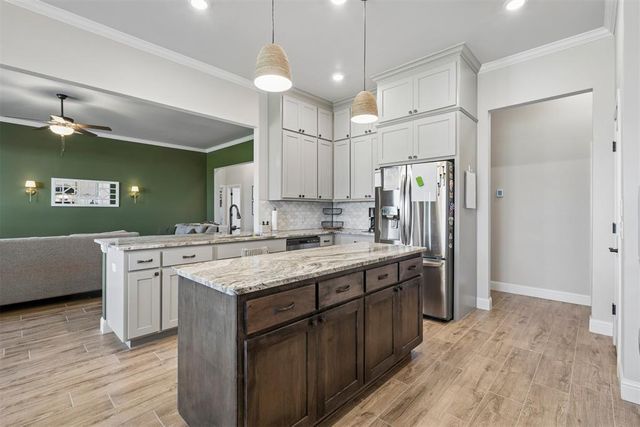 6140 Amberly Drive, Edmond, OK 73025