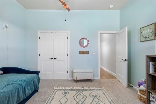 6140 Amberly Drive, Edmond, OK 73025