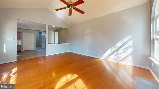 4 RAINBOW DR, Mays Landing, NJ 08330