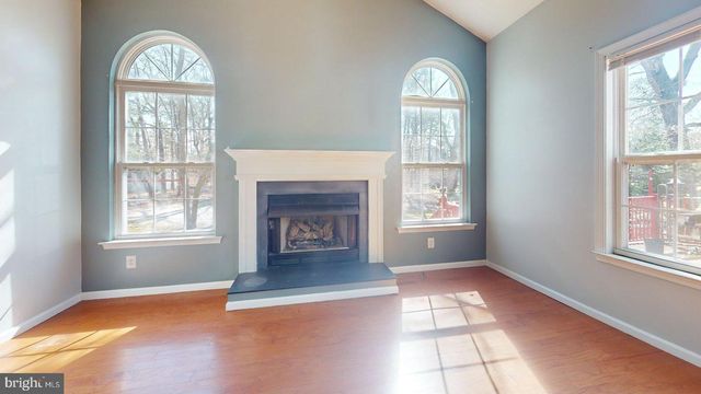 4 RAINBOW DR, Mays Landing, NJ 08330