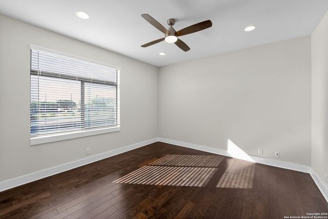 1606 N Hackberry St Unit 204, San Antonio, TX 78208