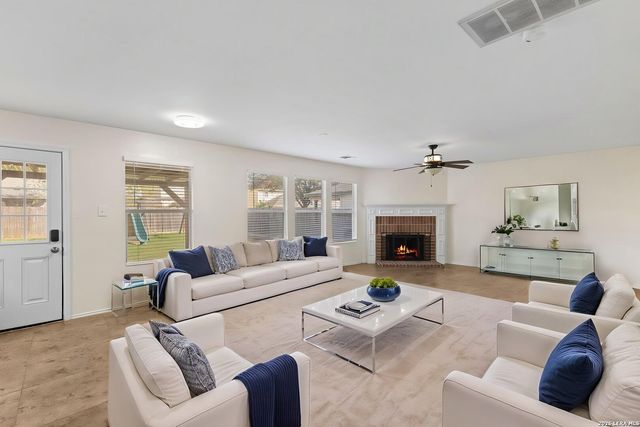 4039 Angel Trumpet, San Antonio, TX 78259